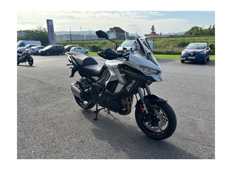 KAWASAKI VERSYS 1100 SE Grand Tourer