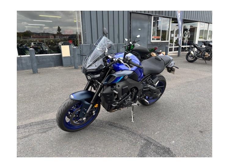 YAMAHA MT-10